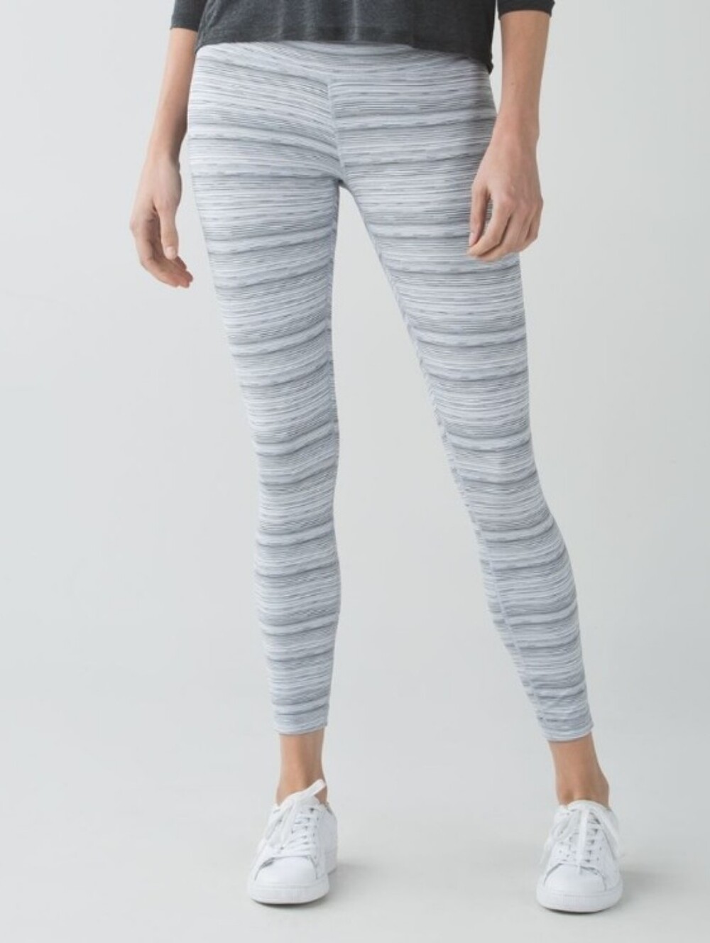 Lululemon Women High Times Pant Lustreme Stripe White Gray Leggings Athletic